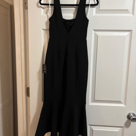 Lulus Moment Maker Black Square Neck Trumpet Midi Dress - Picture 2 of 3
